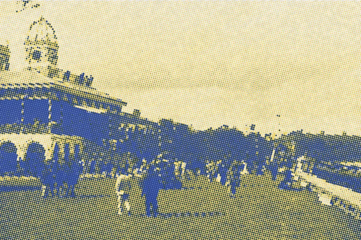 Illustration: Gezicht op de paardenrenbaan en tribune van Shanghai, RP-F-F01197-M, from a nineteenth-century photograph (1890), redrawn as a yellow riso plate.