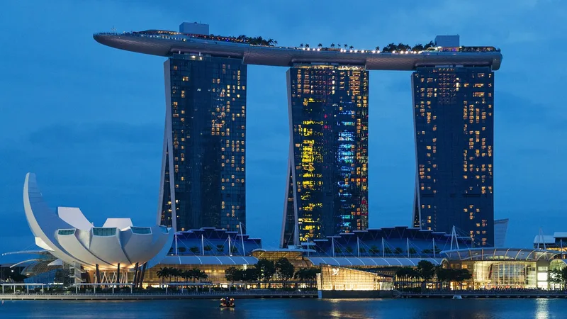 Photograph: Marina Bay in Singapore at dusk.