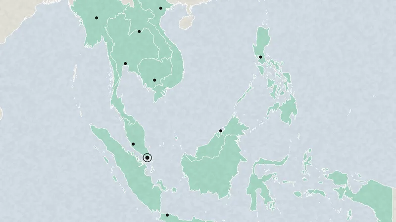 Illustration: a map of Southeast Asia with its eleven countries tinted green and their capitals marked.
